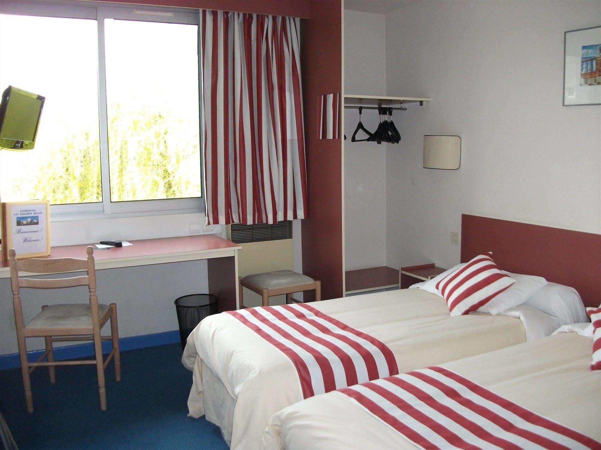 Eurotel*** Le Grand Bleu Paimpol Exterior foto